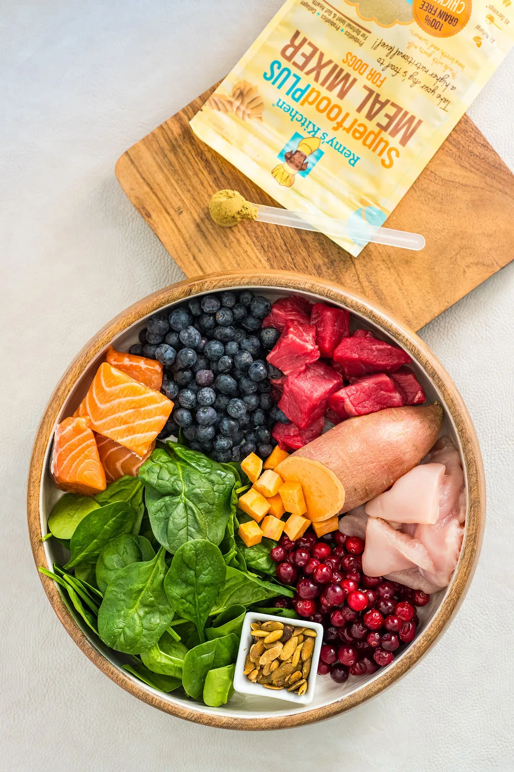 SuperfoodPLUS Meal Mixer for Dogs Chicken - Image 3