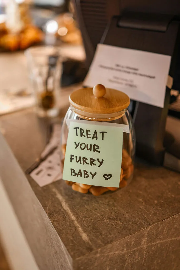 are temptations bad for cats